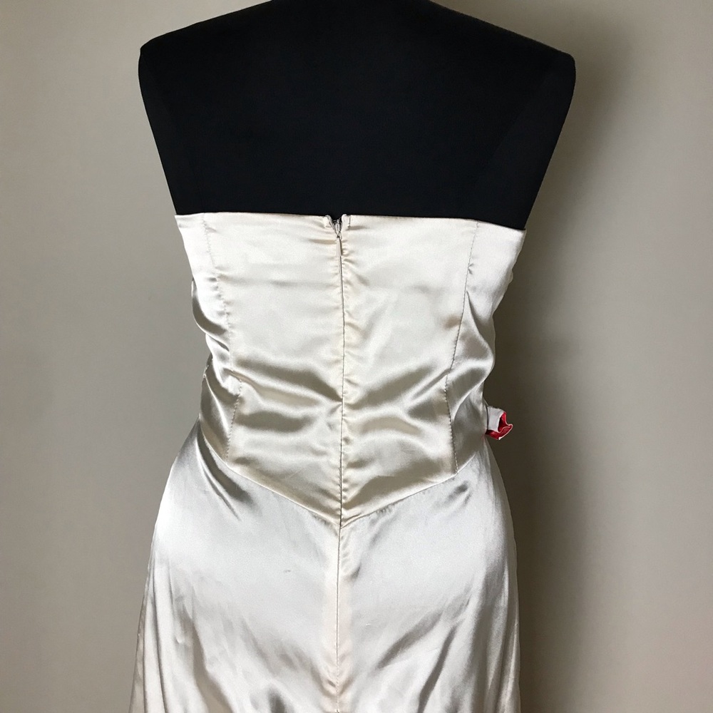 ASOS Champagne Strapless Satin Dress NWT - Picture 10 of 10